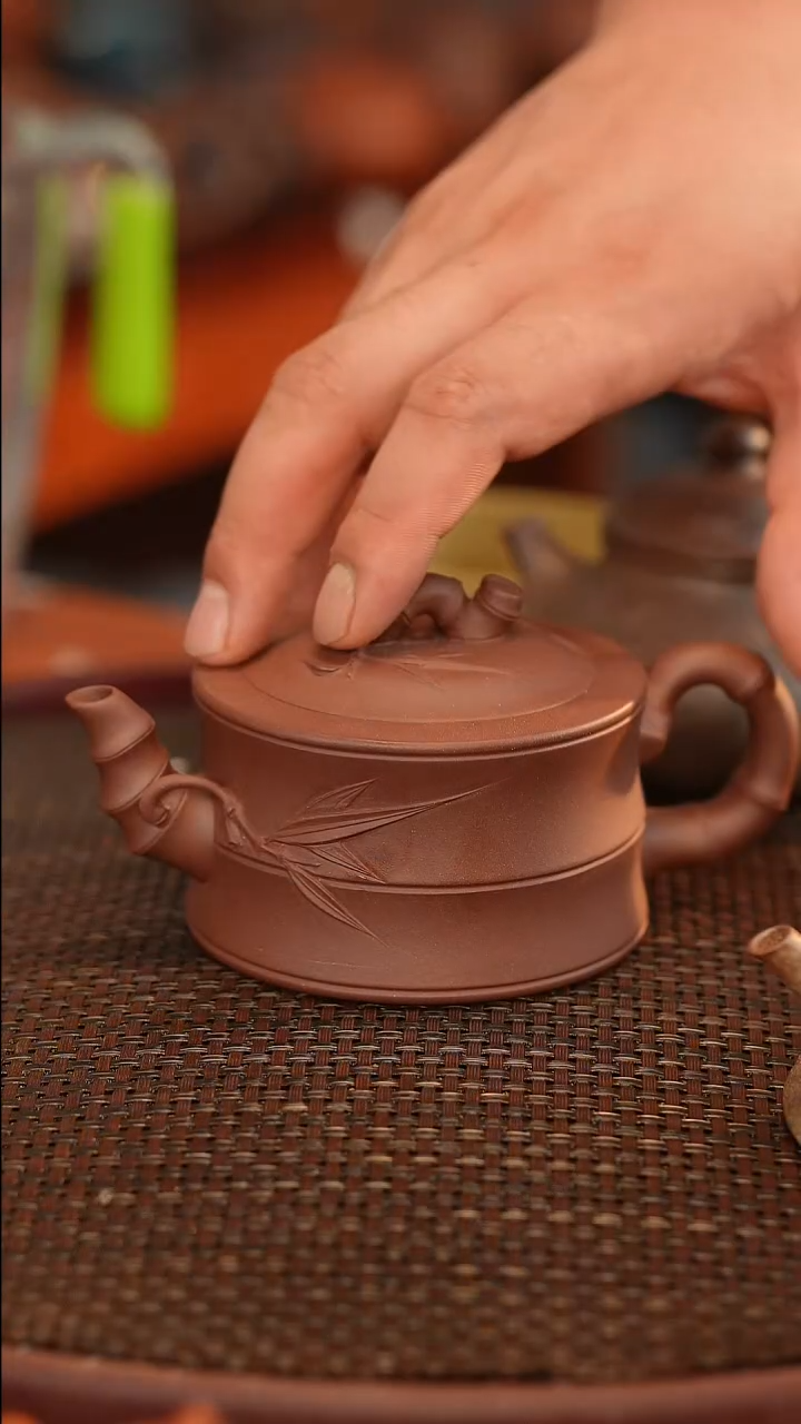 茶壶紫砂230cc     