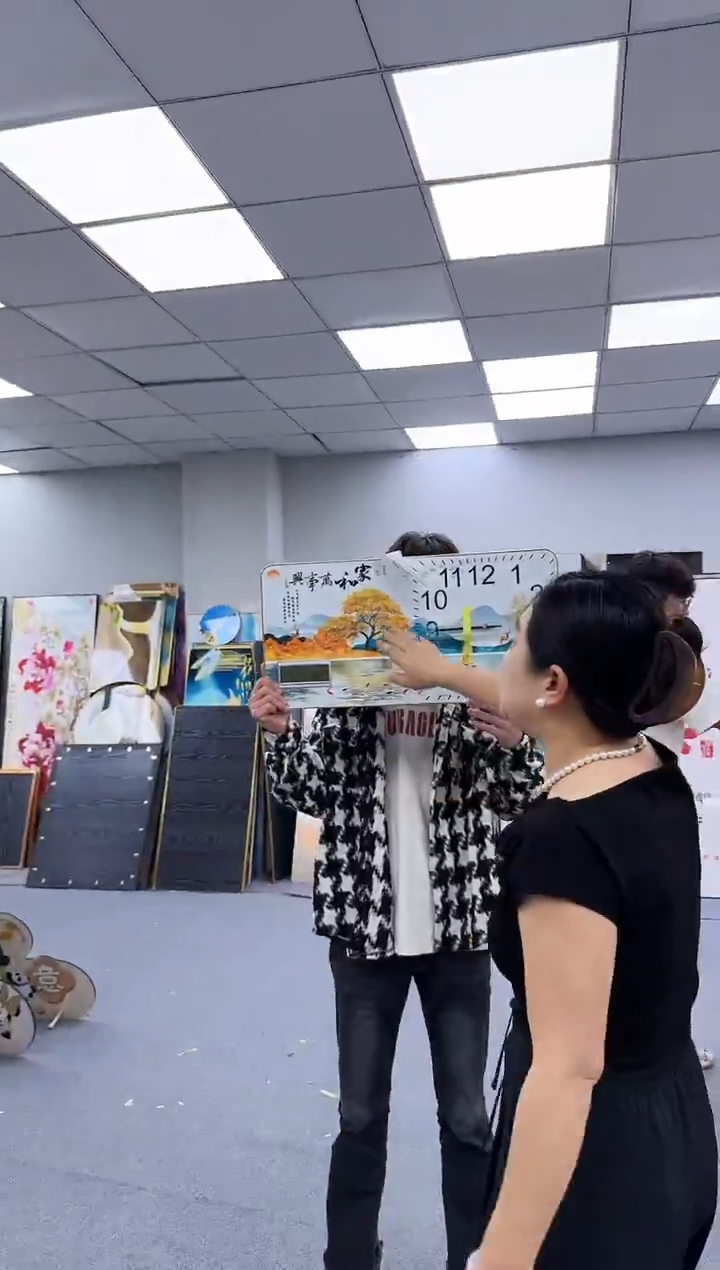 孤品微瑕黑马闪购C169