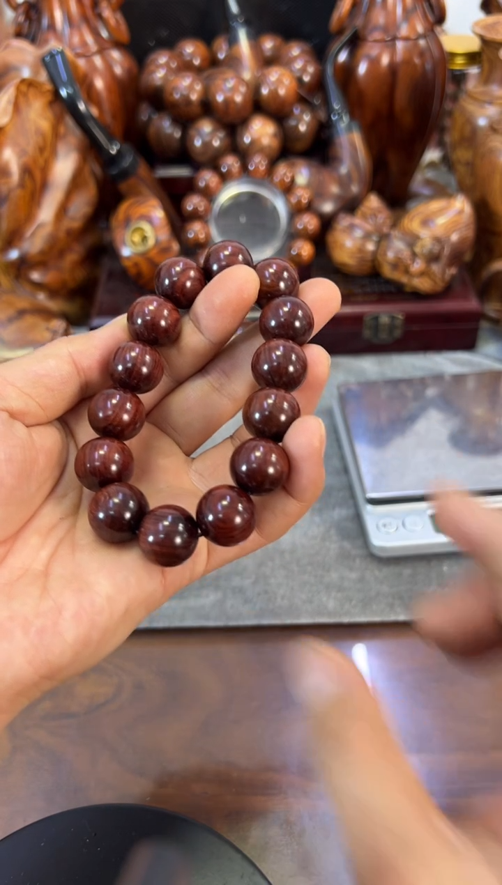 【闪购商品】黄花梨/降香黄檀手串/手链海南黄花梨1.5水波纹手串