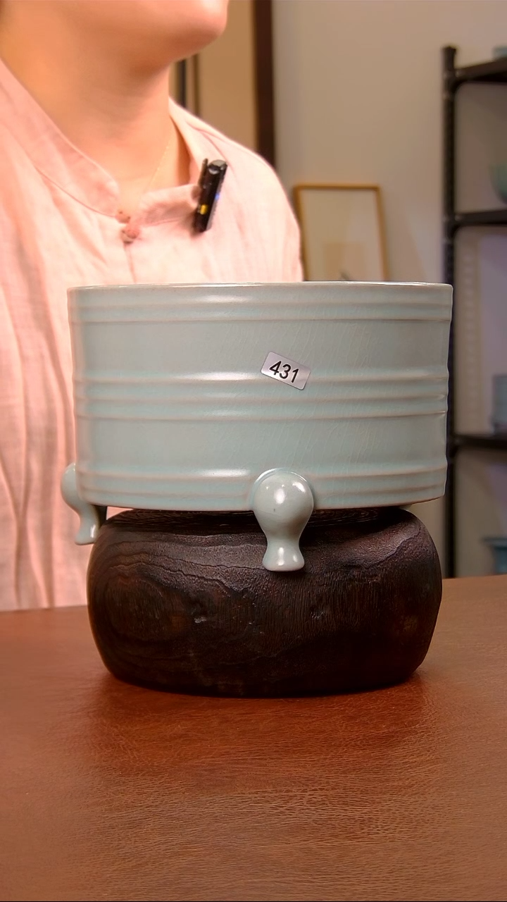 【闪购商品】瓷片431大三足樽带矿点........