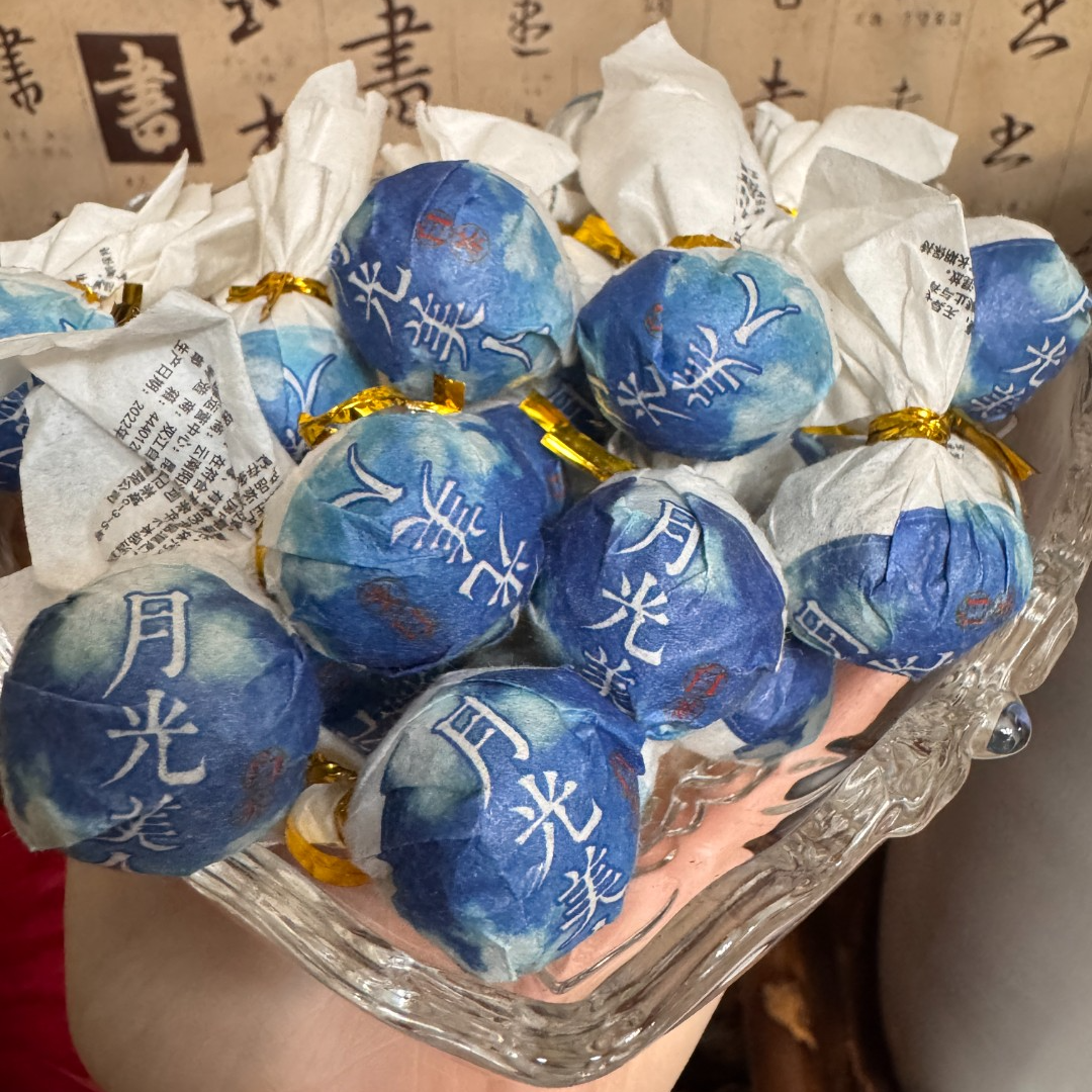 云南古树白茶 月光白茶叶