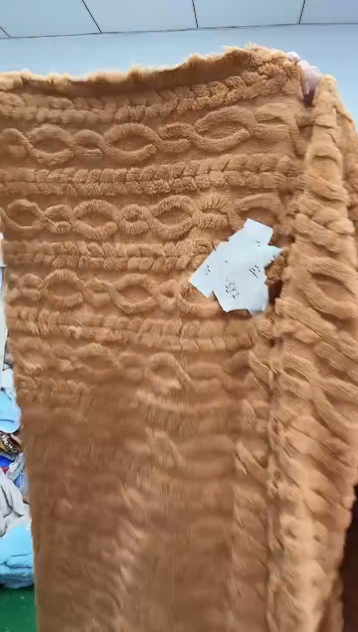 法兰绒1.7x2.5材质面料尺寸以主播介绍为准