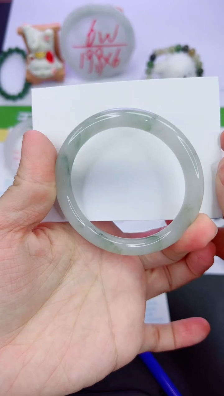 【闪购商品】石英质玉手镯未镶嵌913-54.7