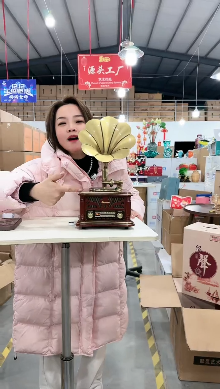 【闪购商品】有机玻璃优品花器J-早54