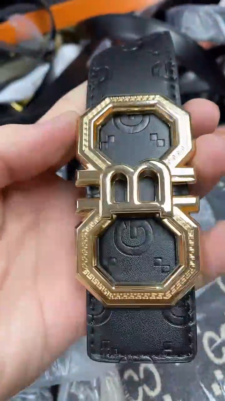 2025新款男士B经典时尚百搭商务扳扣皮带