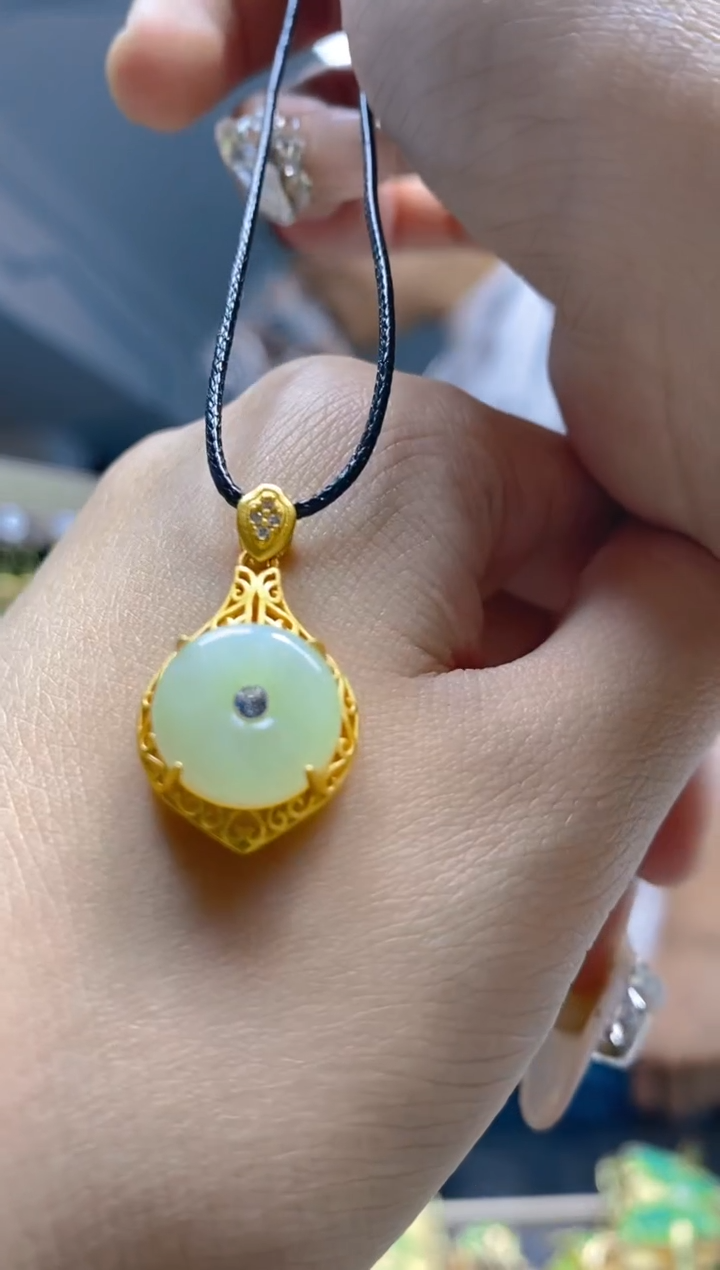 【闪购商品】和田玉耳饰未镶嵌46锁骨链