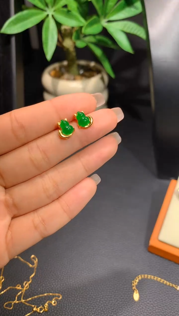 【闪购商品】翡翠耳饰银S925镶嵌多样性