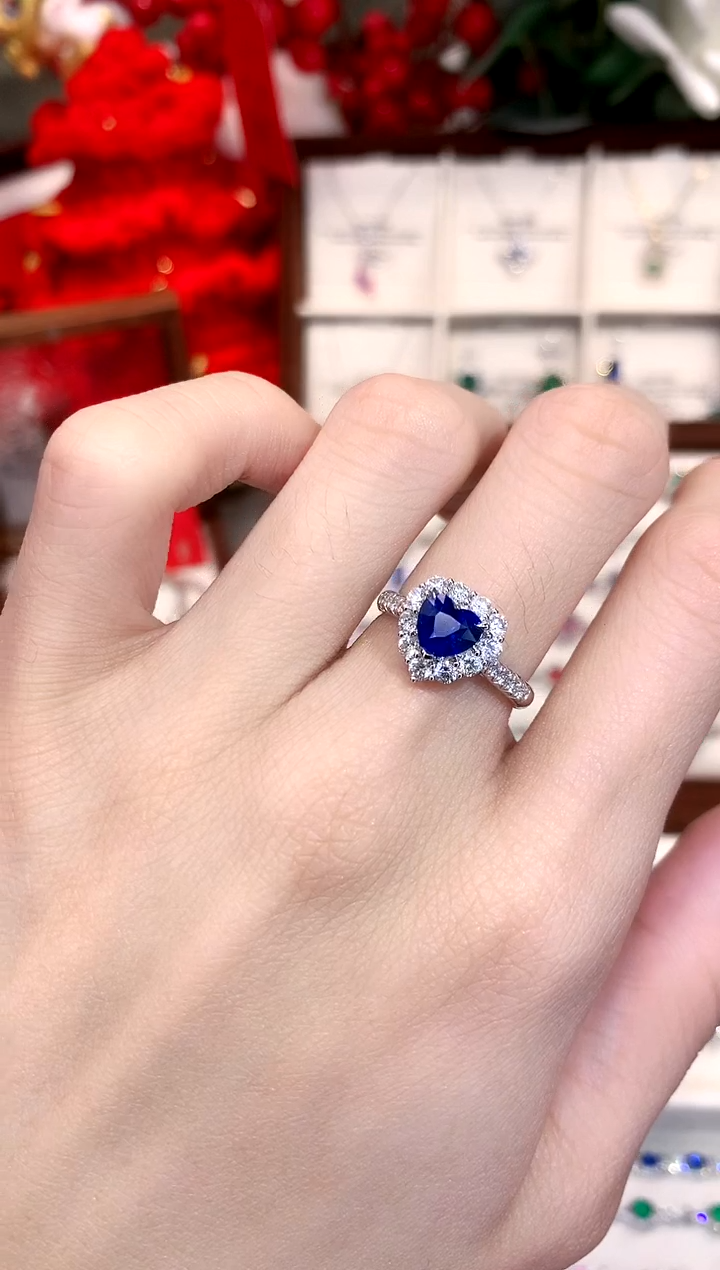 【闪购商品】蓝宝石戒指18K金镶嵌1.57ct/天然宝石/七天无理由