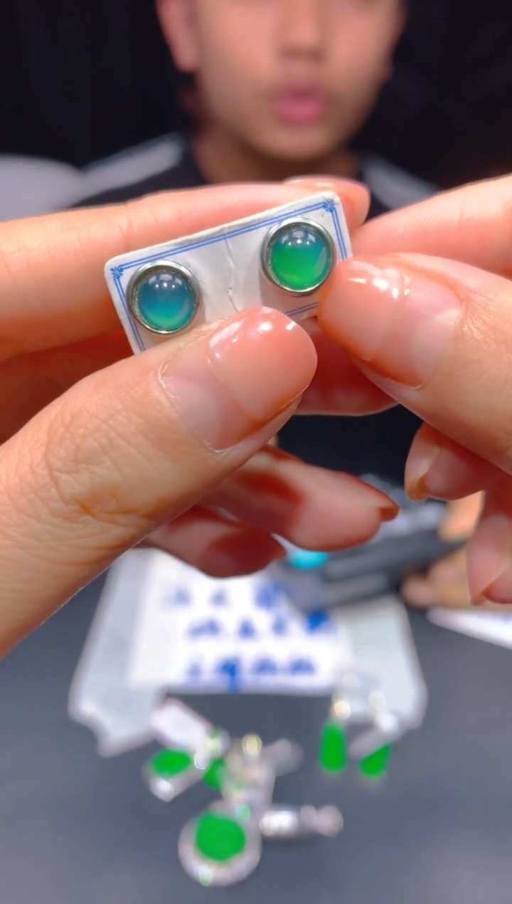 【闪购商品】定制翡翠未镶嵌254多样性发货（发其一）