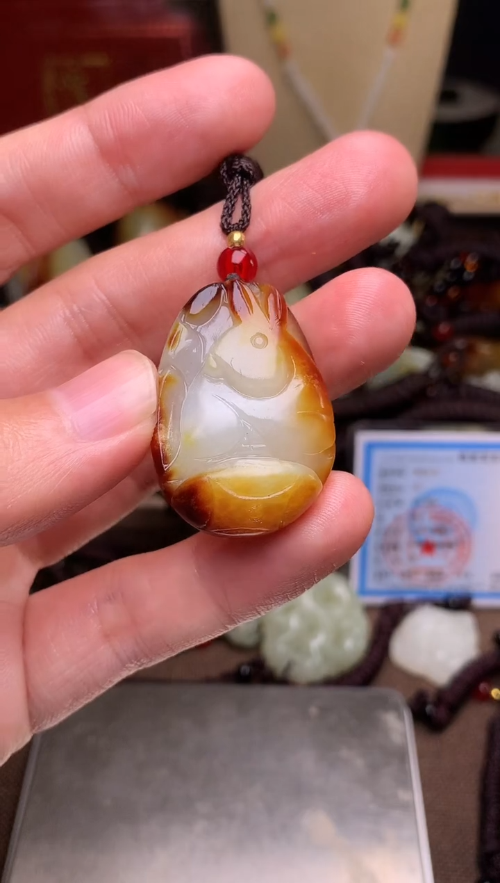 颈饰未镶嵌和田玉新疆料青海料清水和田玉吊坠