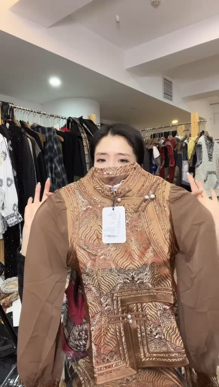 M码       90-105斤  纱袖 点赞福利