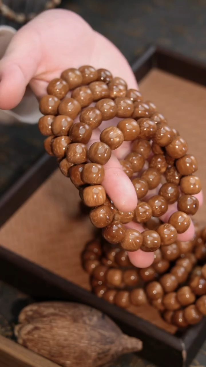 手串库克红棕老型12x13mm