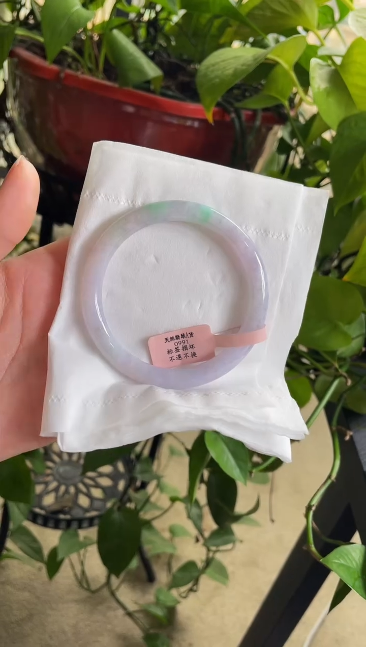 【闪购商品】翡翠手镯未镶嵌010手镯56.5