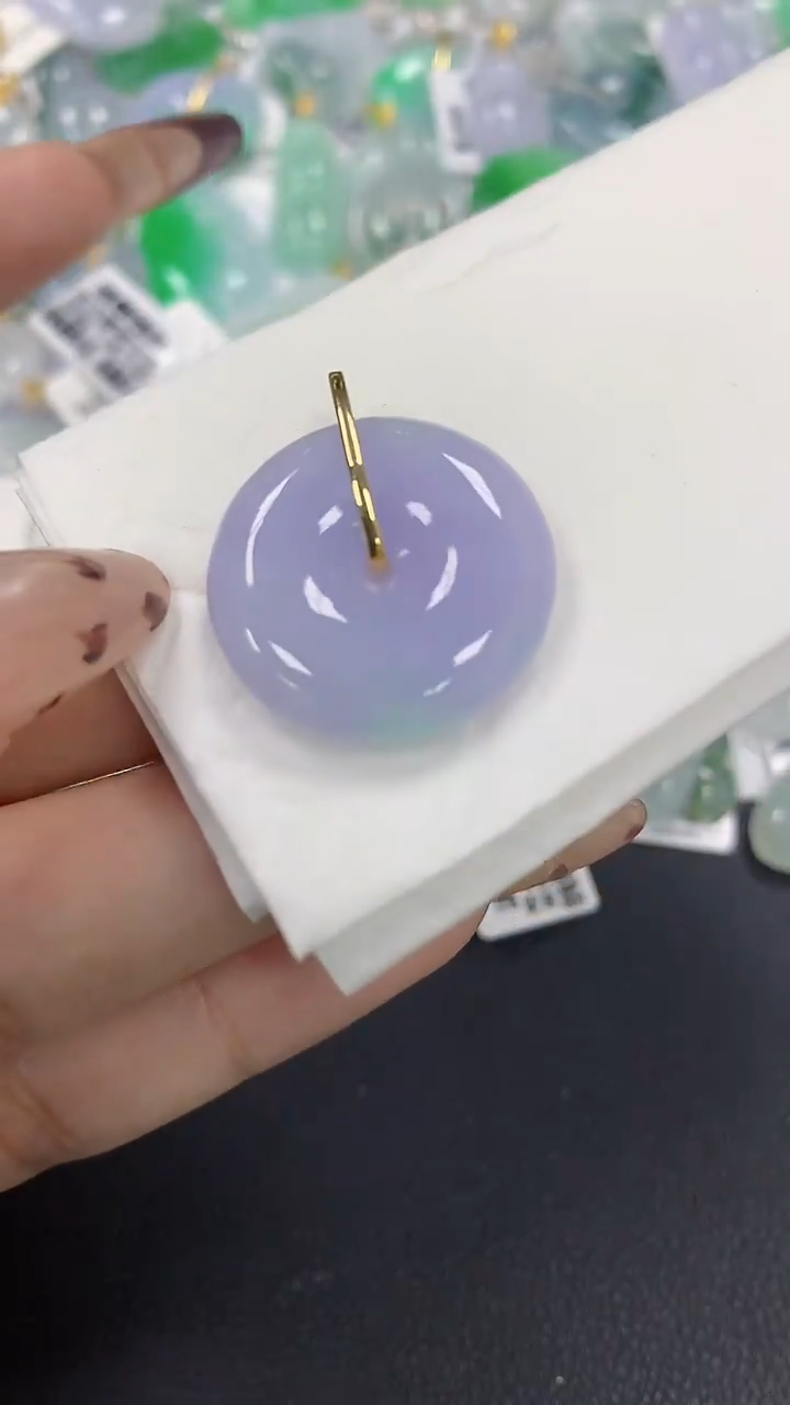 颈饰18K金镶嵌翡翠a货假一赔三支持复检百元上9元证书费自理