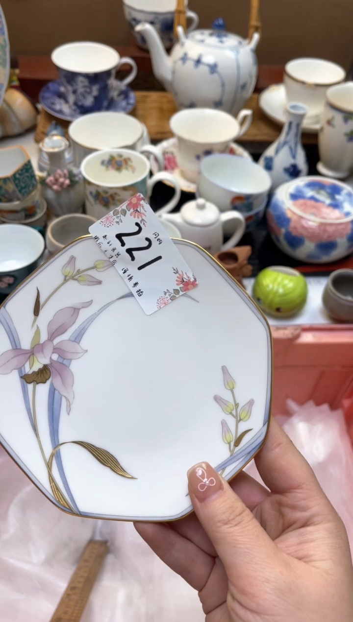 越轩百货 闪购类型 定向 陪月亮熬夜