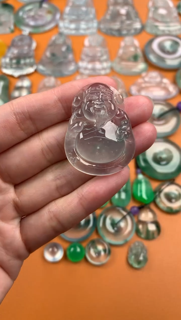 【闪购商品】翡翠颈饰未镶嵌36.8-28.3-5.9