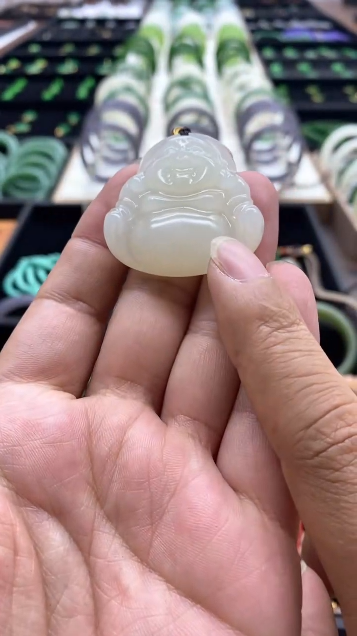 【闪购商品】和田玉未镶嵌吊坠(赠链)白玉佛公