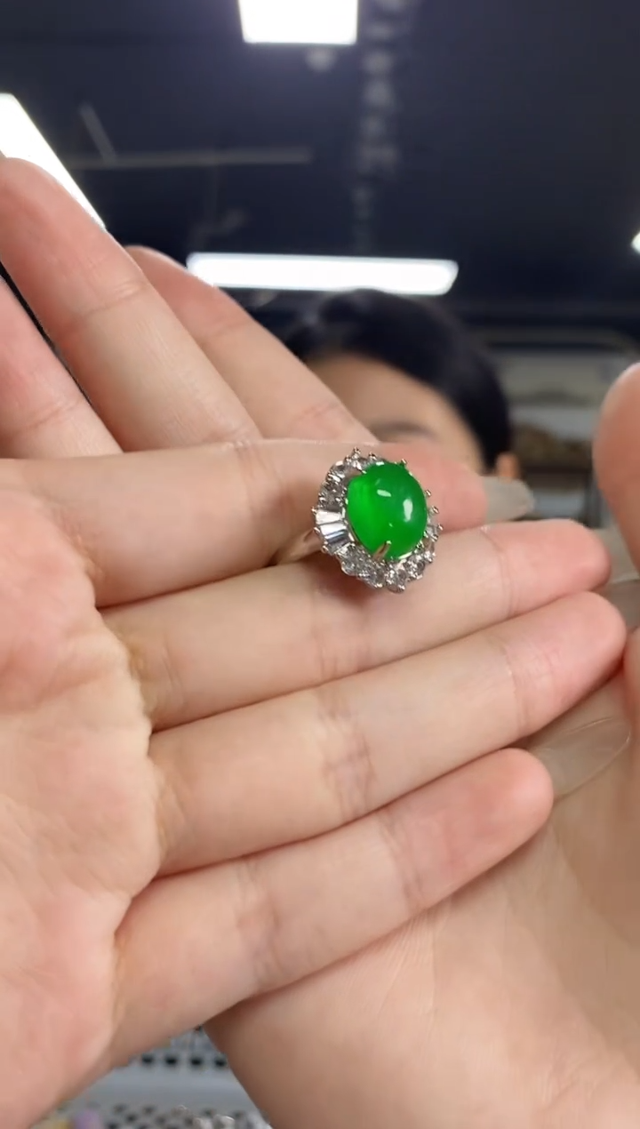 翡翠戒指未镶嵌闪购链接     多样性发其一颜色微差