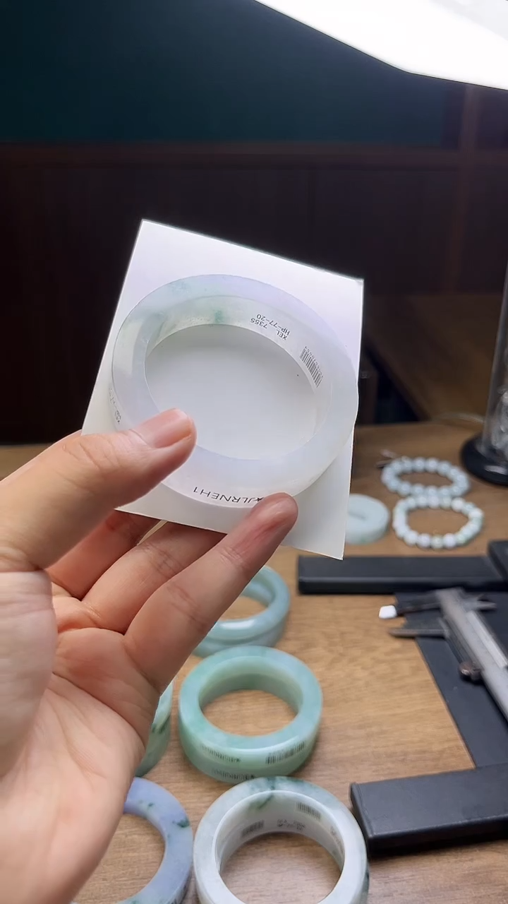 未镶嵌手镯定制翡翠晓*d 