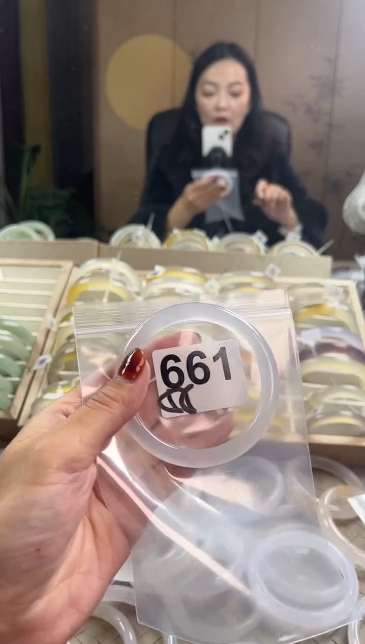 手镯玛瑙/玉髓未镶嵌661