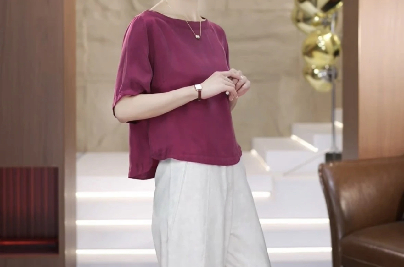 夏季圆弧下摆短袖t恤女宽松时尚洋气褶皱上衣大码百搭体恤衫