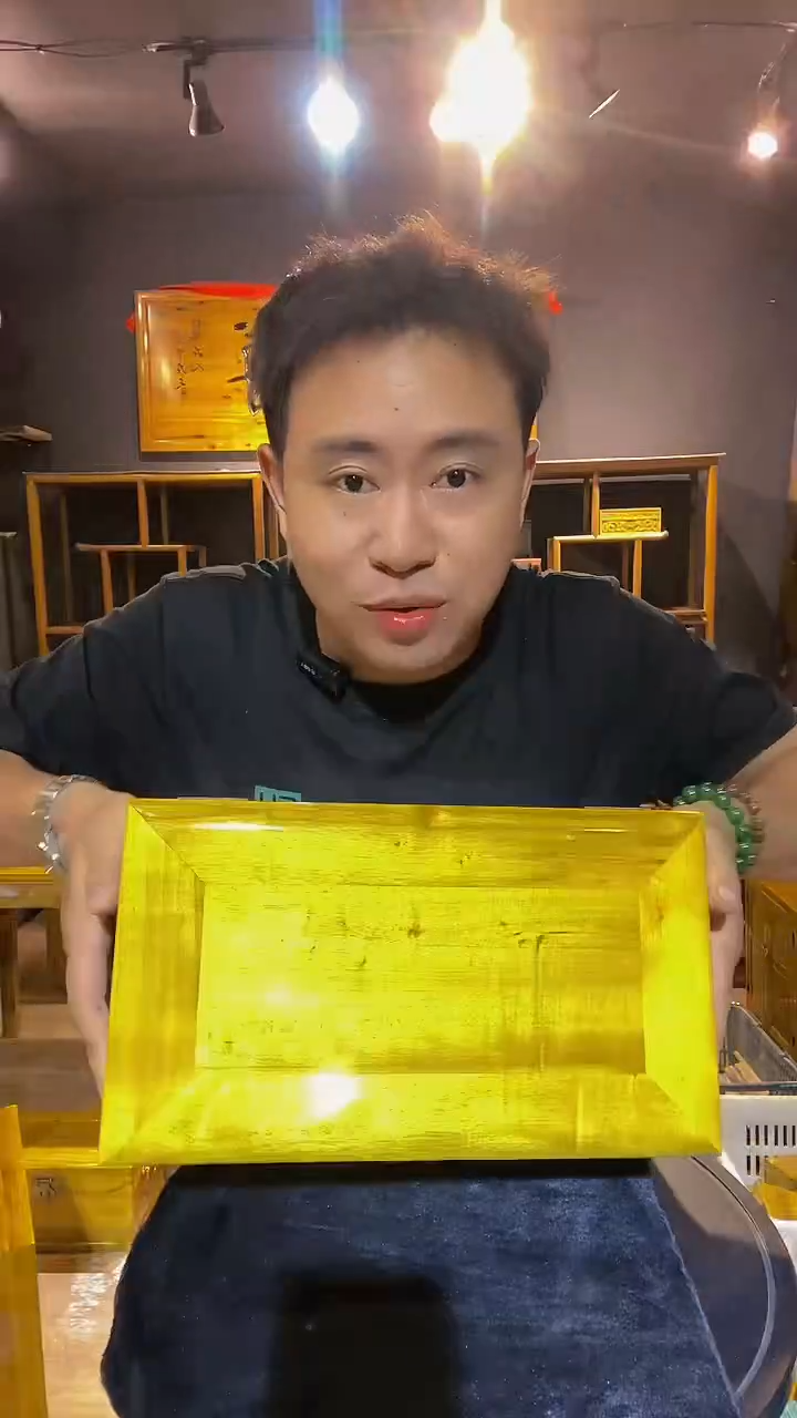 木金丝楠木制品箱子32*18*18带隔层