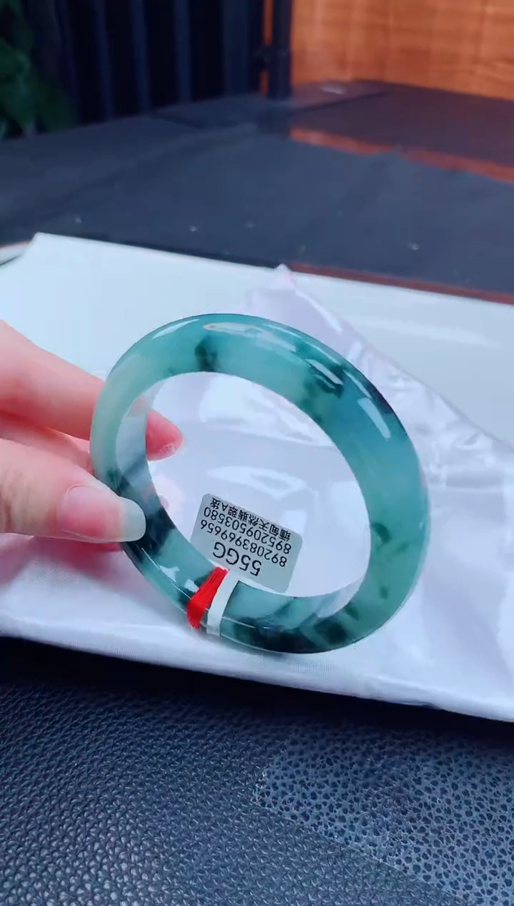 【闪购商品】翡翠手镯未镶嵌缅甸天然翡翠A货手镯