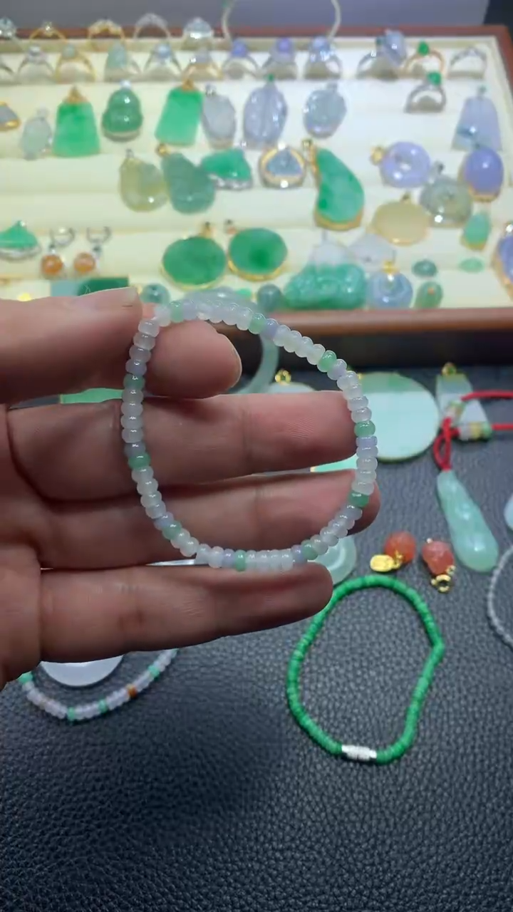 【闪购商品】翡翠手串未镶嵌058翡翠手串