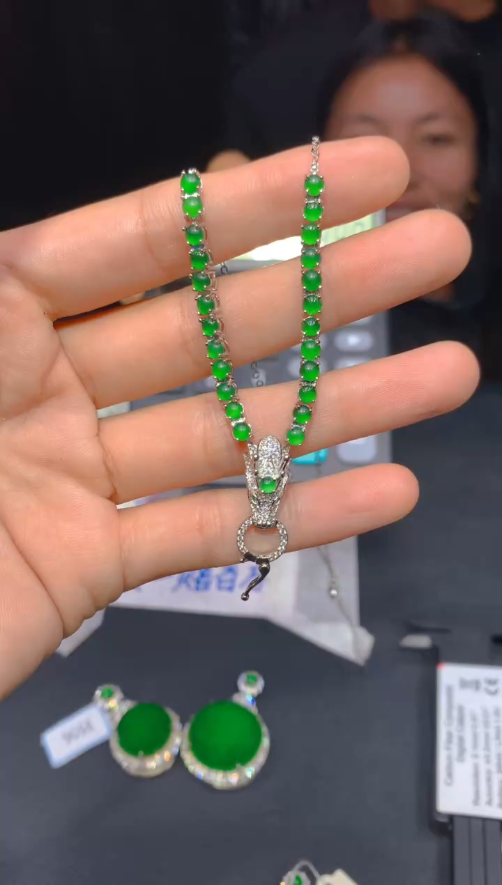 【闪购商品】定制翡翠未镶嵌216多样性发货（发其一）