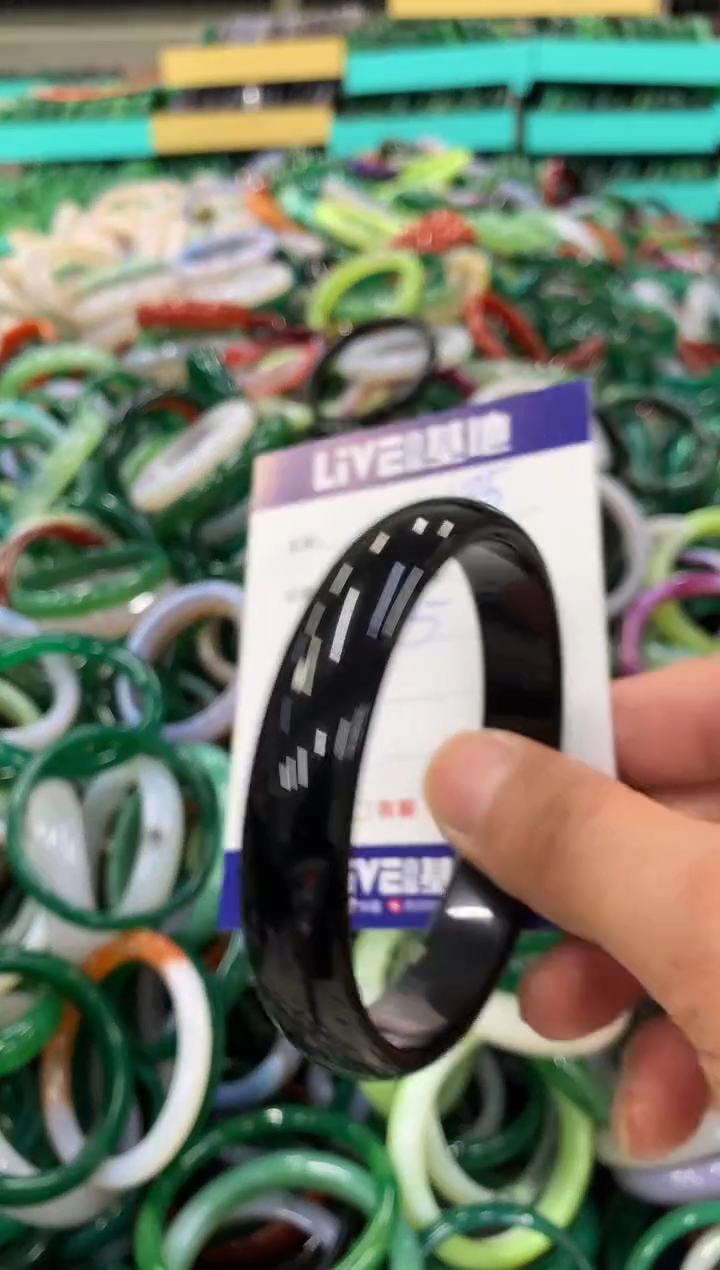 手镯玛瑙/玉髓未镶嵌185