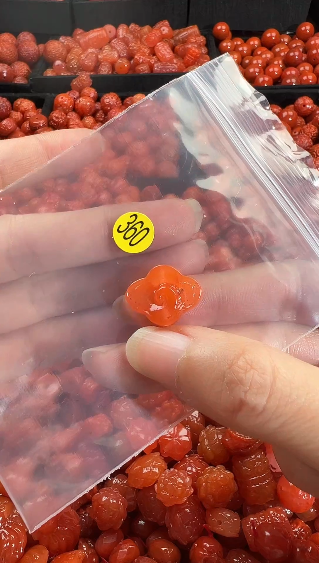 颈饰未镶嵌南红玛瑙1