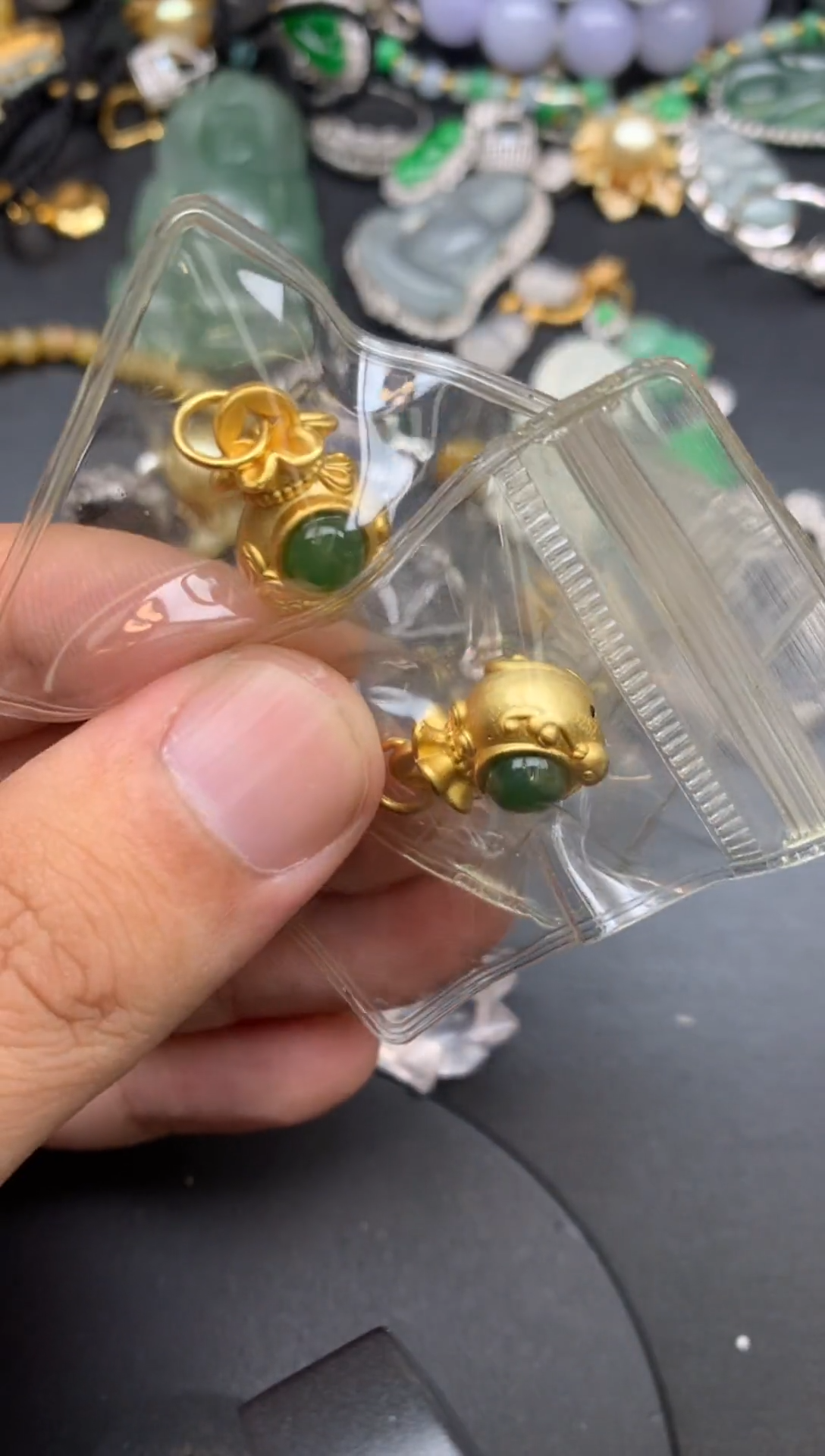 颈饰未镶嵌和田玉金木商品不退不换