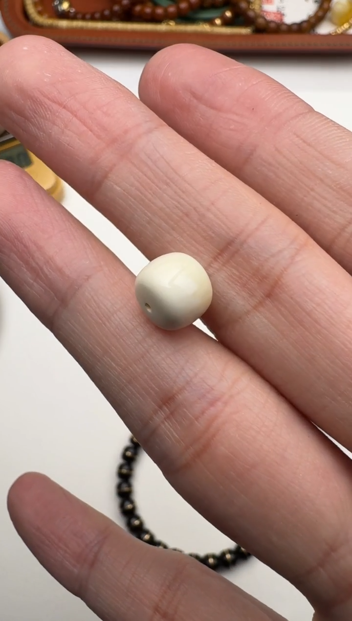 裸石蜜蜡未镶嵌雪****宇蜜蜡配饰