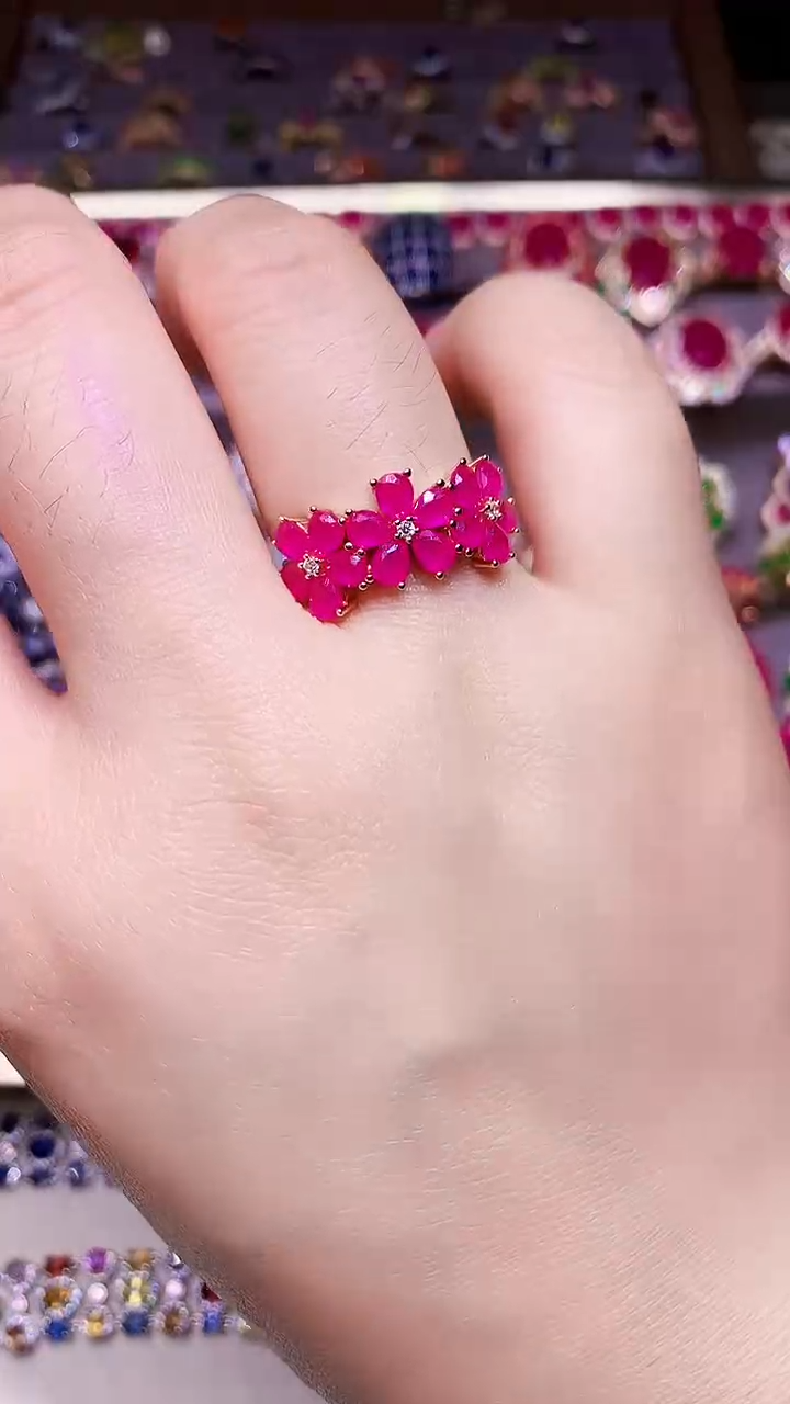 银S925镶嵌戒指红宝石...