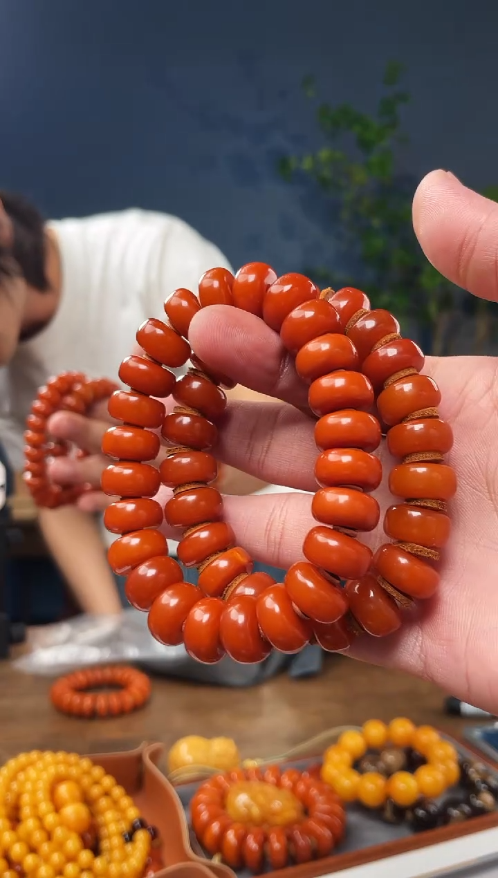 【闪购商品】蜜蜡珠宝奇石未镶嵌24L/78L多样性发货发其一假一赔四