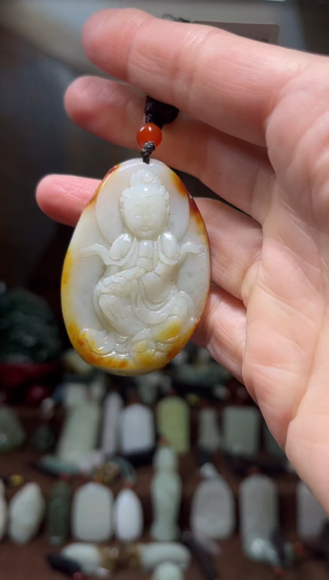 颈饰未镶嵌和田玉·