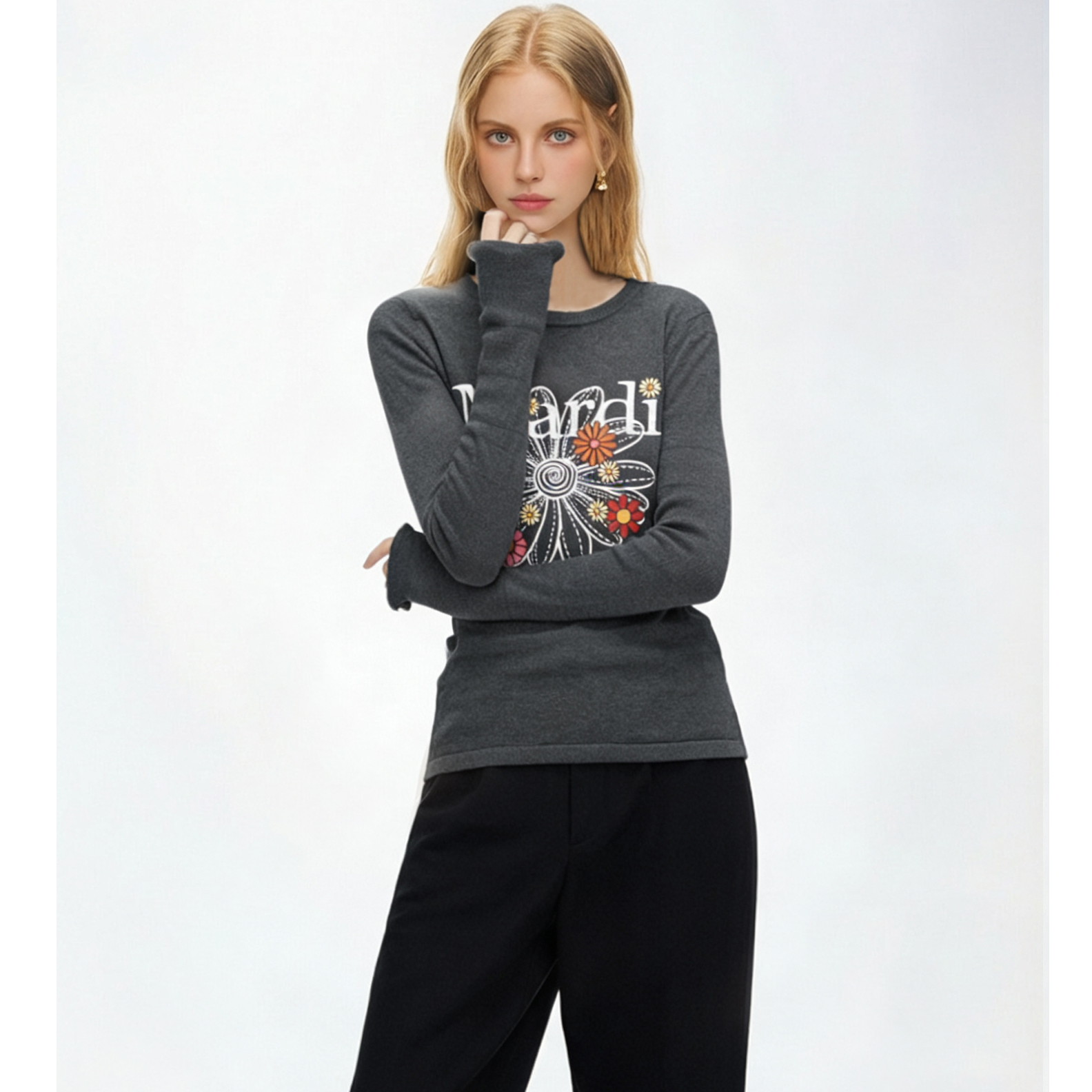 Mardi玛尔帝雏菊印花25秋冬季圆领休闲针织打底衫XF538