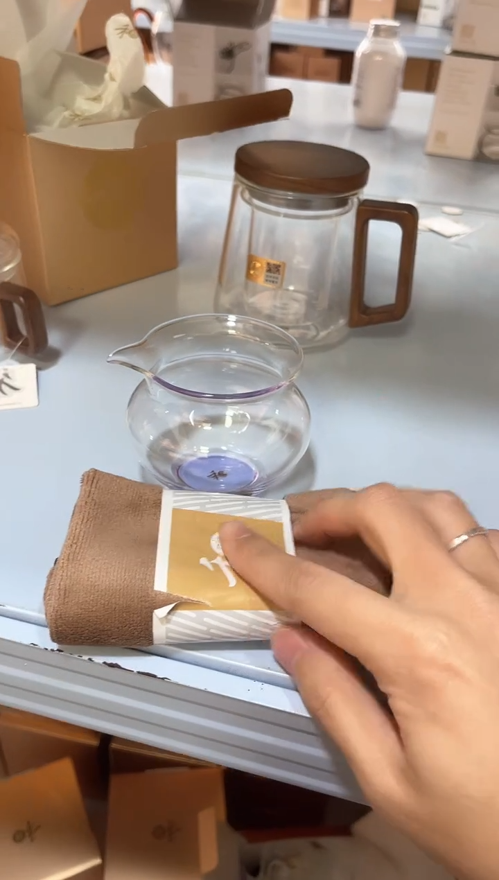 【闪购商品】天逸浅紫公道杯。。