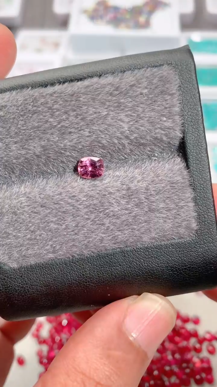 【闪购商品】尖晶石裸石未镶嵌0.78