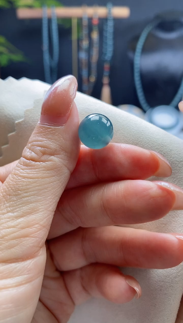 翡翠未镶嵌颈饰0666774339