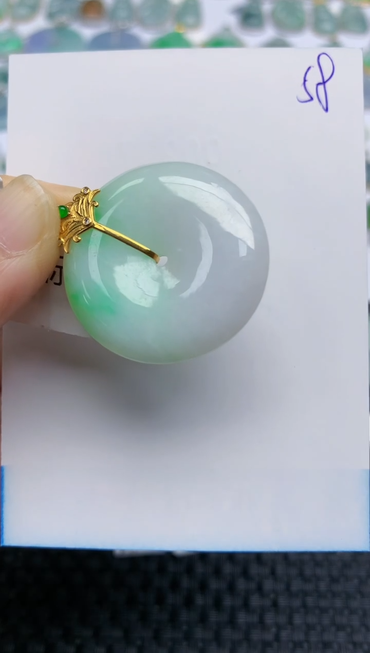 【闪购商品】翡翠挂件18K金镶嵌天然A货翡翠 58
