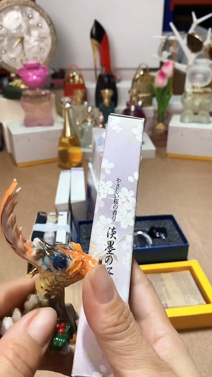 瓷片碗碟好物一件不留@@1