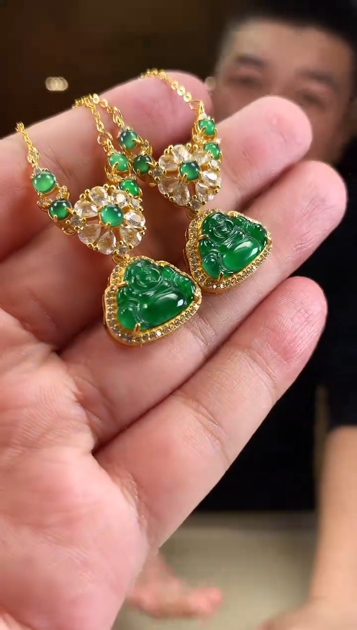 【闪购商品】翡翠颈饰未镶嵌多样性发货（只发一件) *d43