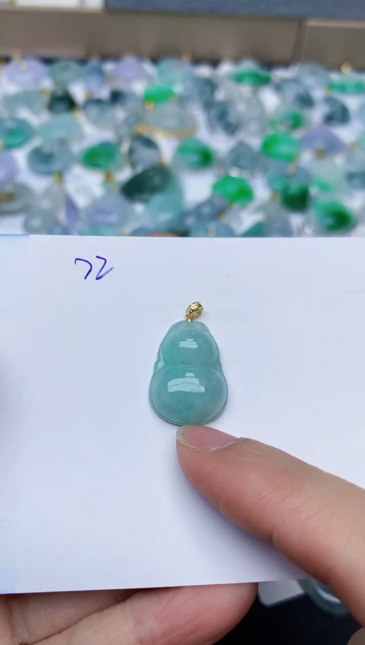 【闪购商品】翡翠颈饰18K金镶嵌天72然翡翠A货    