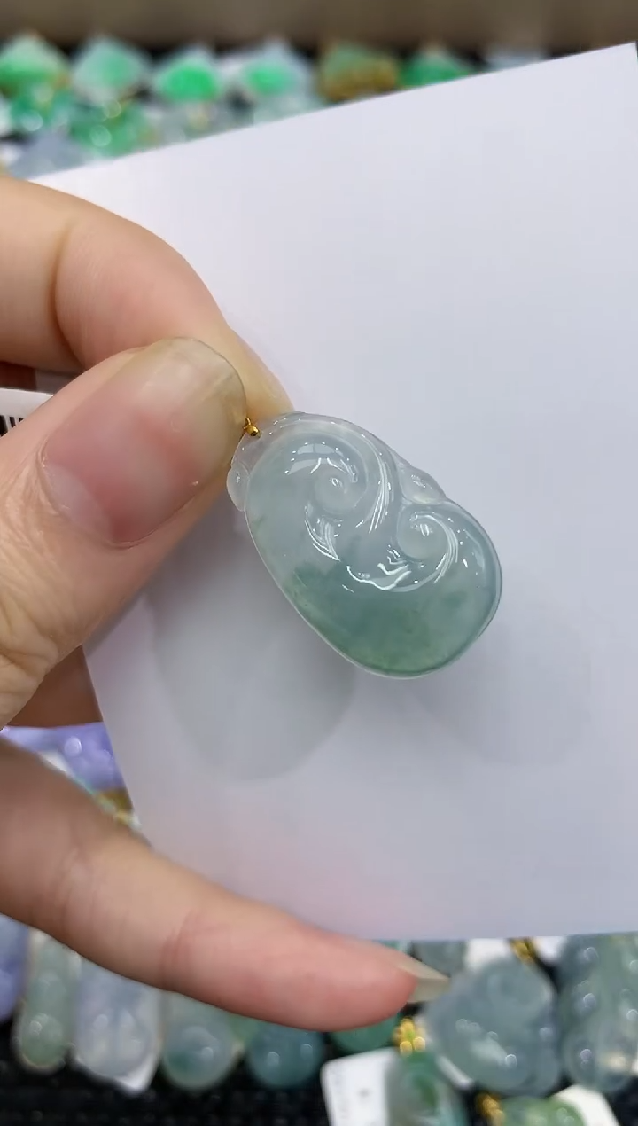 【闪购商品】翡翠颈饰18K金镶嵌8888888888