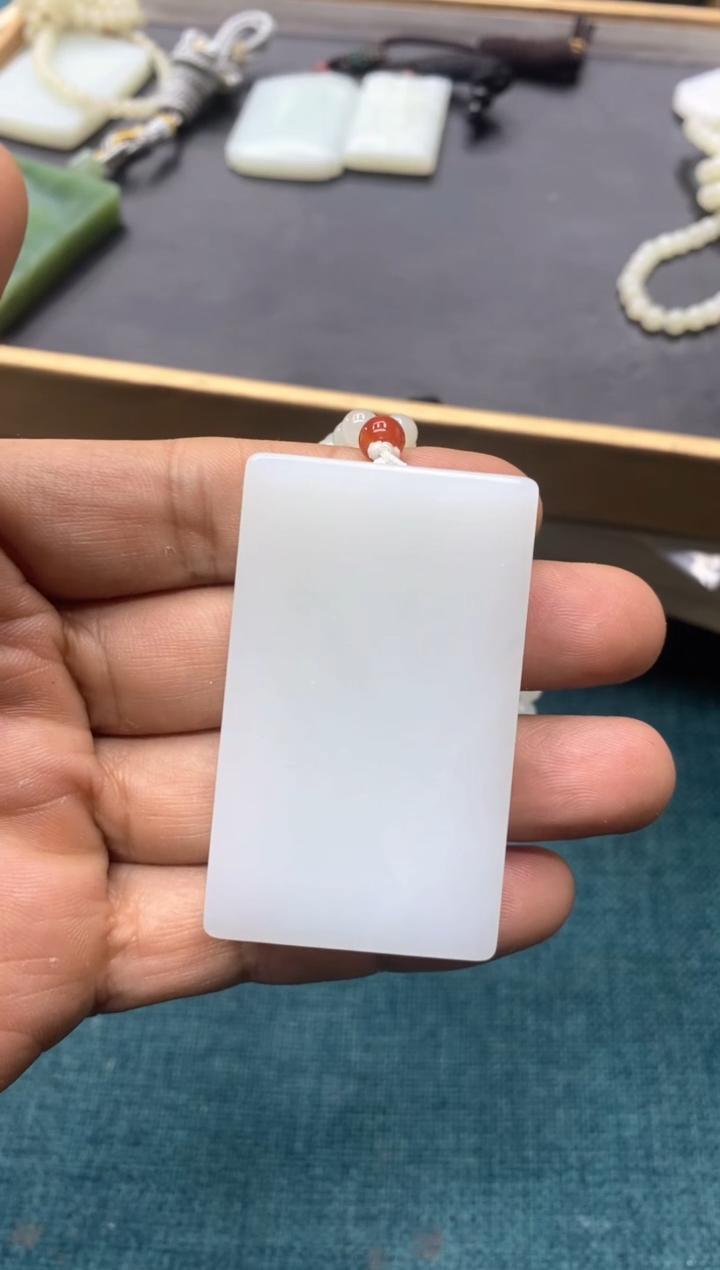 【闪购商品】和田玉吊坠未镶嵌吊坠