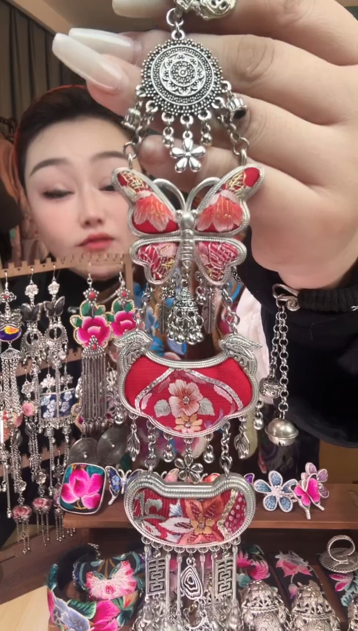 刺绣纯手工民族风刺绣压襟