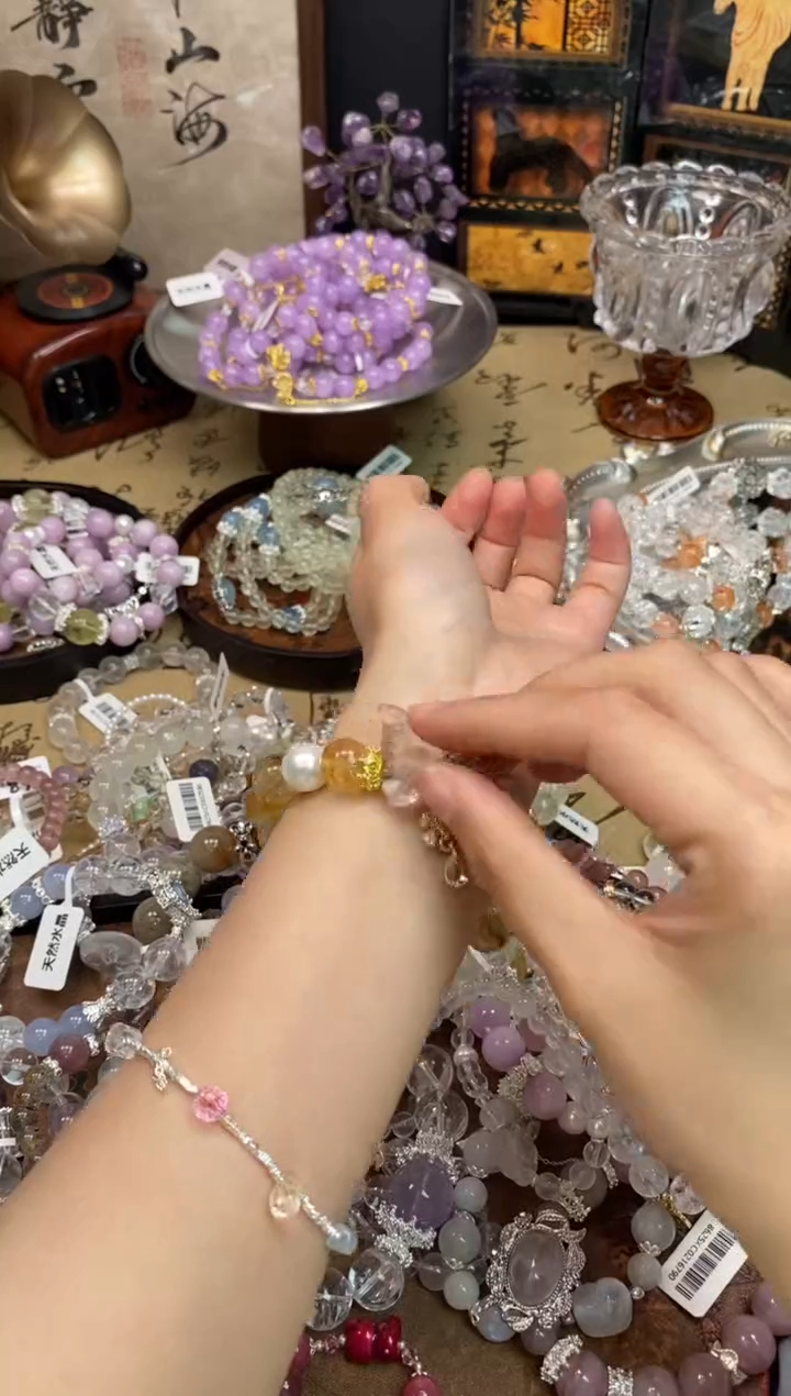 【闪购商品】黄晶手链未镶嵌205手串