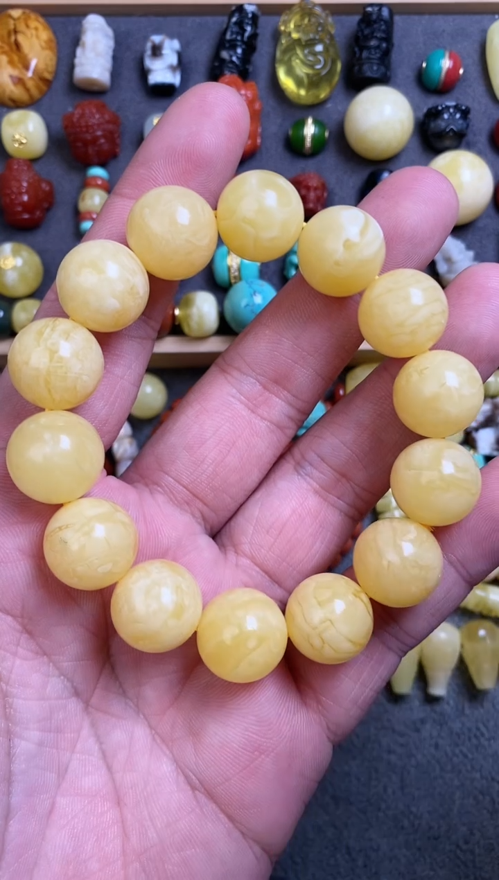 【闪购商品】蜜蜡珠宝奇石未镶嵌15mm圆珠手串