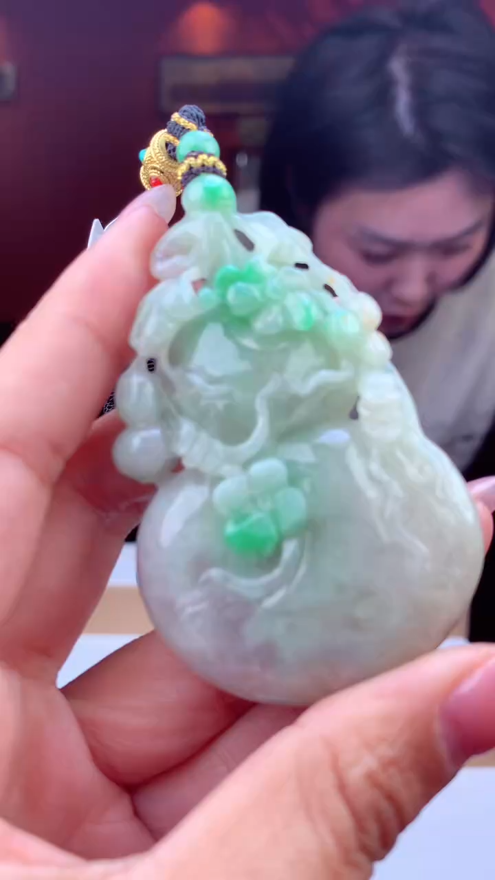 【闪购商品】定制翡翠未镶嵌天然A货翡翠（拍一发一)